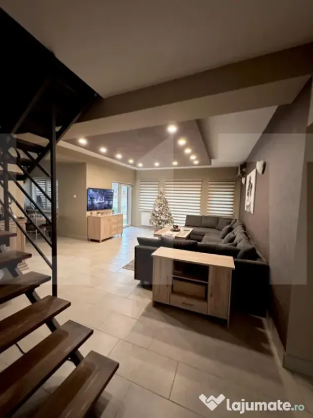 Casă spațioasă, de vanzare, cu 4 camere, 120 mp, zona Sel