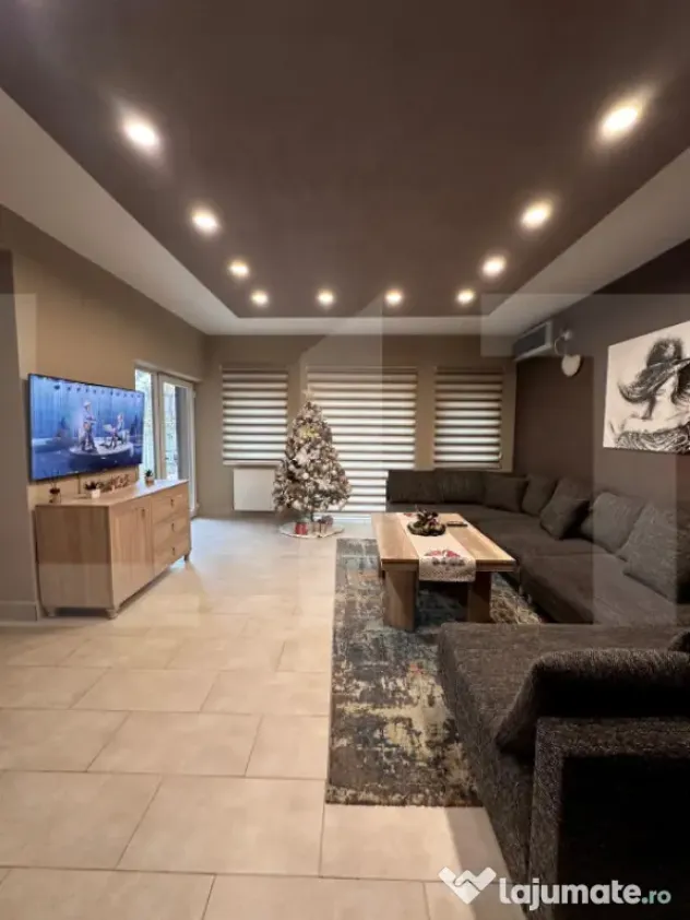 Casă spațioasă, de vanzare, cu 4 camere, 120 mp, zona Sel