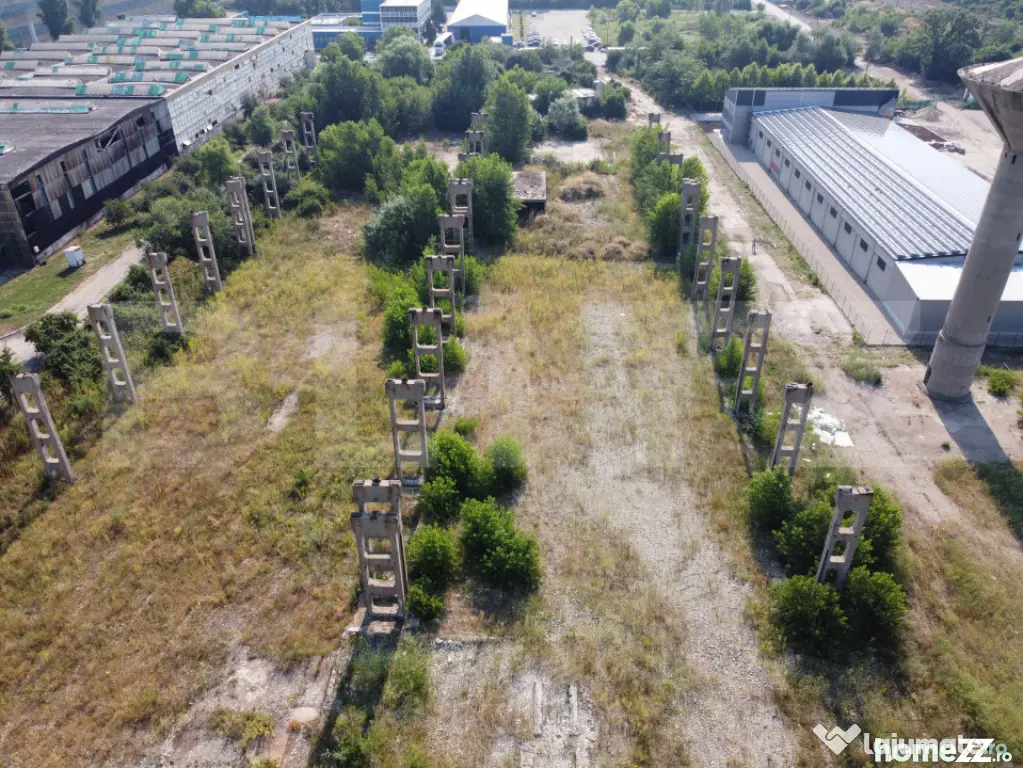 Teren intravilan, de vanzare, 28.760 mp, zona industrială T