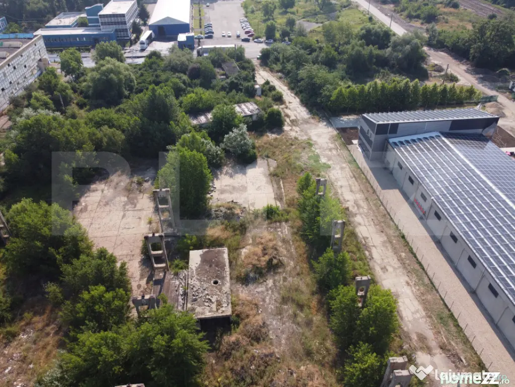Teren intravilan, de vanzare, 28.760 mp, zona industrială T