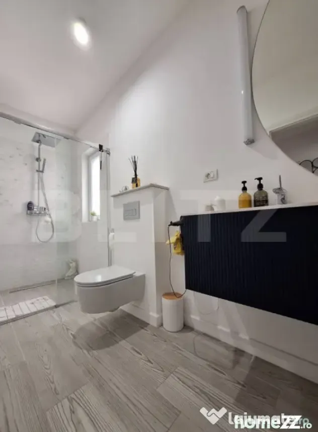 Vila de lux, mobilata, utilata, teren superb 1150 mp, piscin - Timisoara (Timis)