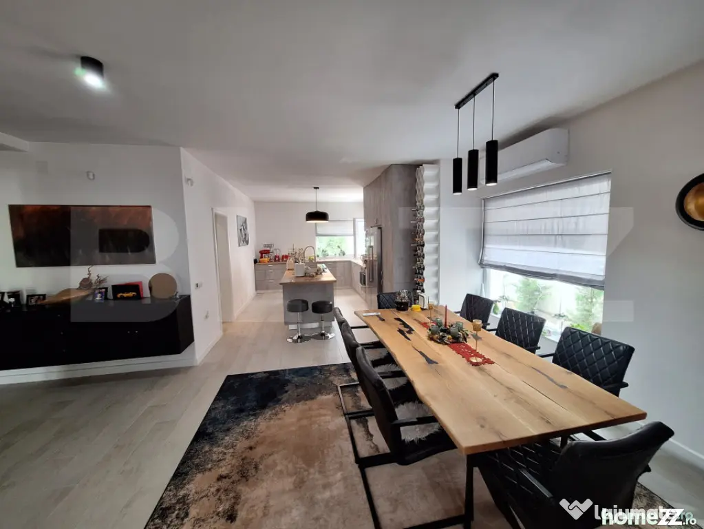 Vila de lux, mobilata, utilata, teren superb 1150 mp, piscin - Timisoara (Timis)