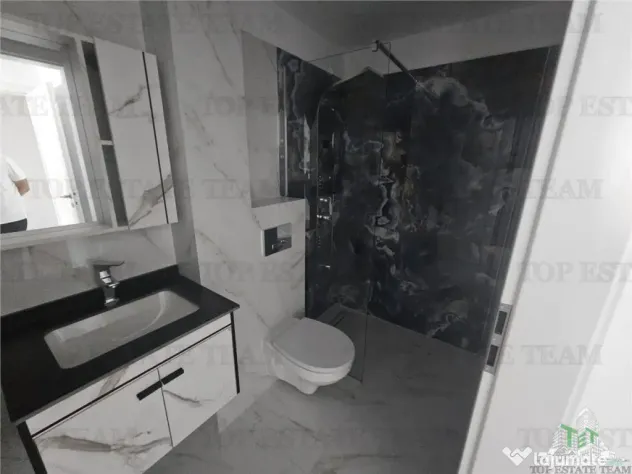 Vila 3 camere (colt insiruita) langa STB in Prel Ghencea