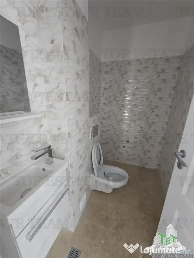 Vila 3 camere (colt insiruita) langa STB in Prel Ghencea