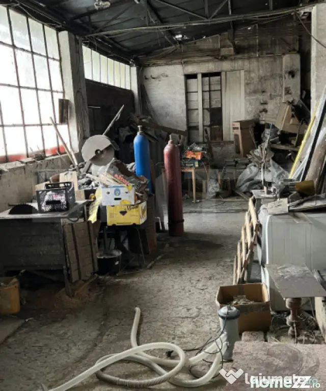 Spatiu Industrial de inchiriat, 350 mp, zona Dambul Rotund
