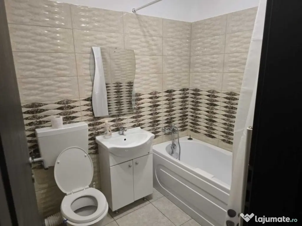 Apartament 3 camere Aparatorii Patriei