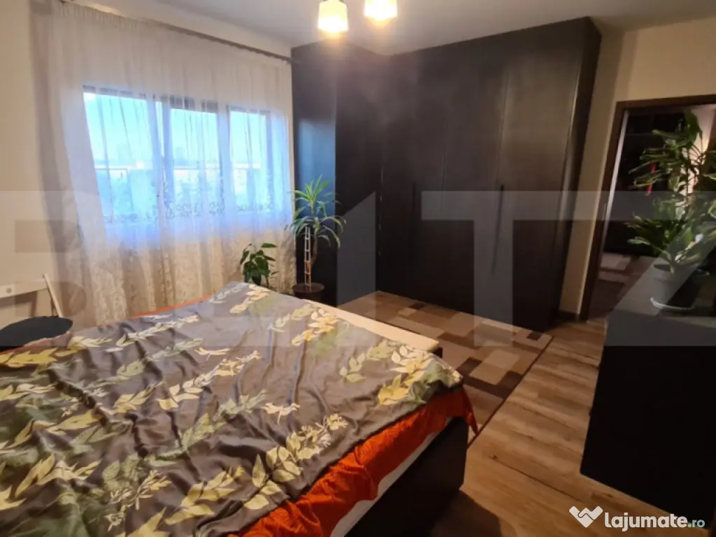 Casă de vânzare , 153 mp, teren 500 mp, Cartierul Marcus