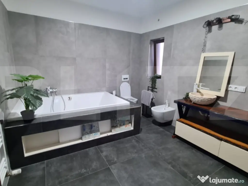 Casă de vânzare , 153 mp, teren 500 mp, Cartierul Marcus