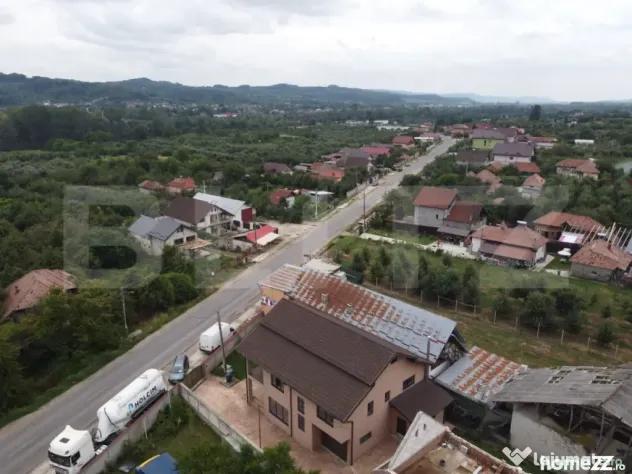 Casă 80% finalizată, 207 mp, teren 2.360 mp — zonă mont
