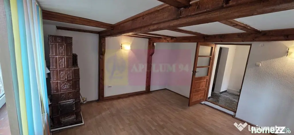 Vila de vanzare cu 5 camere in Busteni