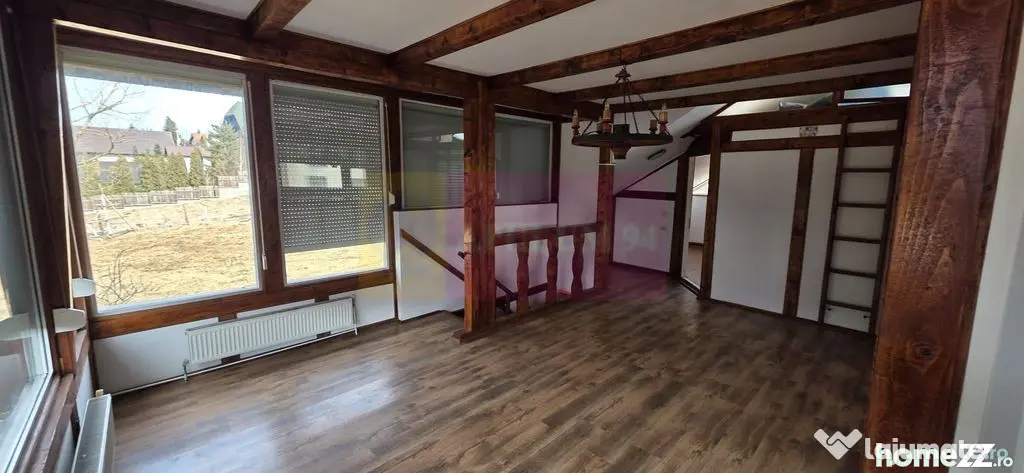 Vila de vanzare cu 5 camere in Busteni