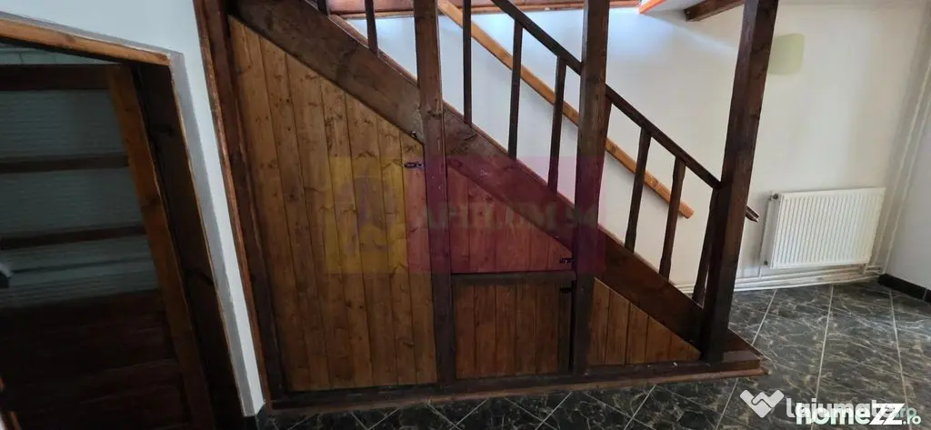 Vila de vanzare cu 5 camere in Busteni
