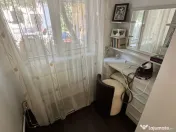 Apartament 3 camere decomandat FAR 