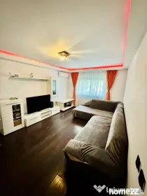 Apartament 3 camere decomandat FAR