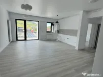 BLOC 5 SI 6 FERMELOR-boxa cadou sau esalonarea platii pe un an!