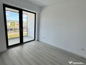 BLOC 5 SI 6 FERMELOR-boxa cadou sau esalonarea platii pe un an! 