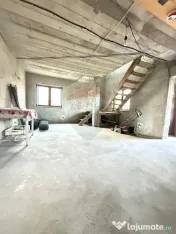 Casă / Vilă cu 5 camere de vânzare în zona Central Gu... 