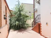 Vila 1 Mai- Chibrit-pentru doua familii 