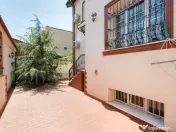 Vila 1 Mai- Chibrit-pentru doua familii 