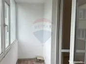 Apartament cu 4 camere de vânzare în zona Calea Romanului 