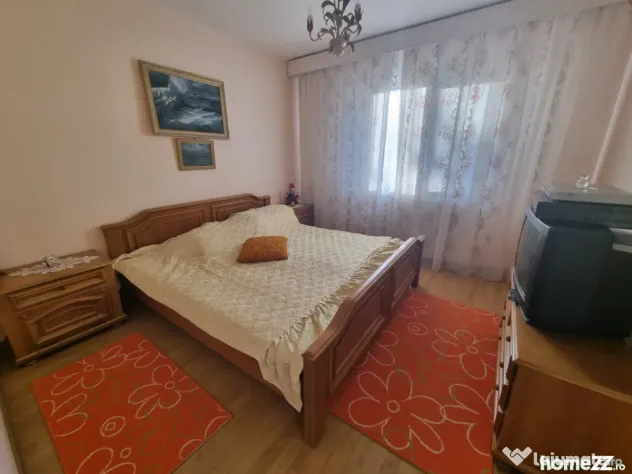 Tic Tac, Universitate, 3 camere mobilate - Bacau (Bacau)