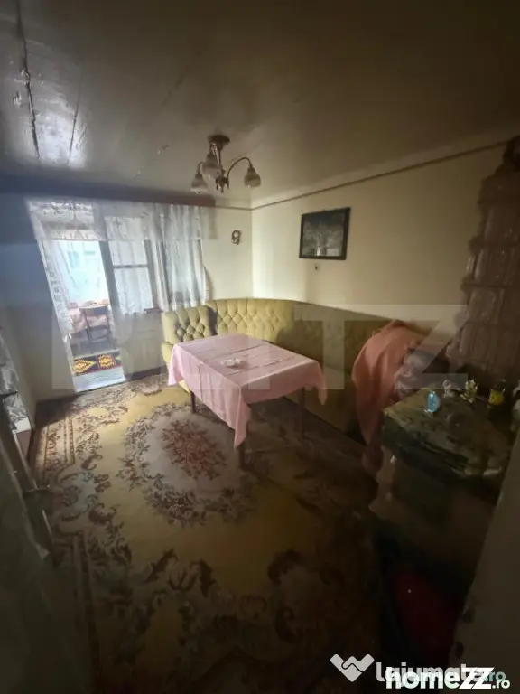 Casa cu etaj, 160 mp utili, 1352 mp teren, zona Burdujeni - Suceava (Suceava)