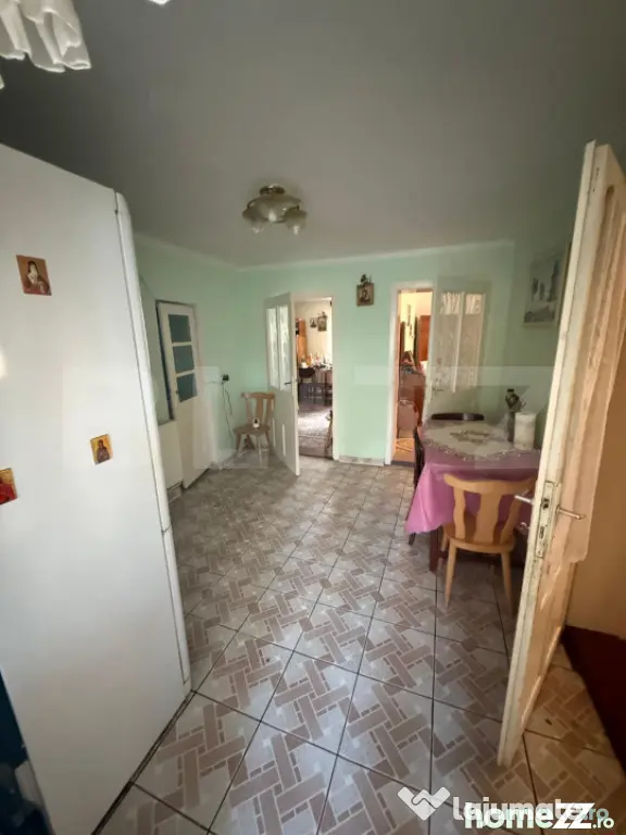 Casa cu etaj, 160 mp utili, 1352 mp teren, zona Burdujeni - Suceava (Suceava)