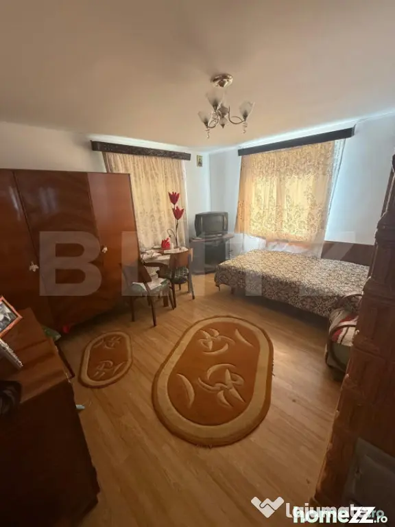 Casa cu etaj, 160 mp utili, 1352 mp teren, zona Burdujeni - Suceava (Suceava)
