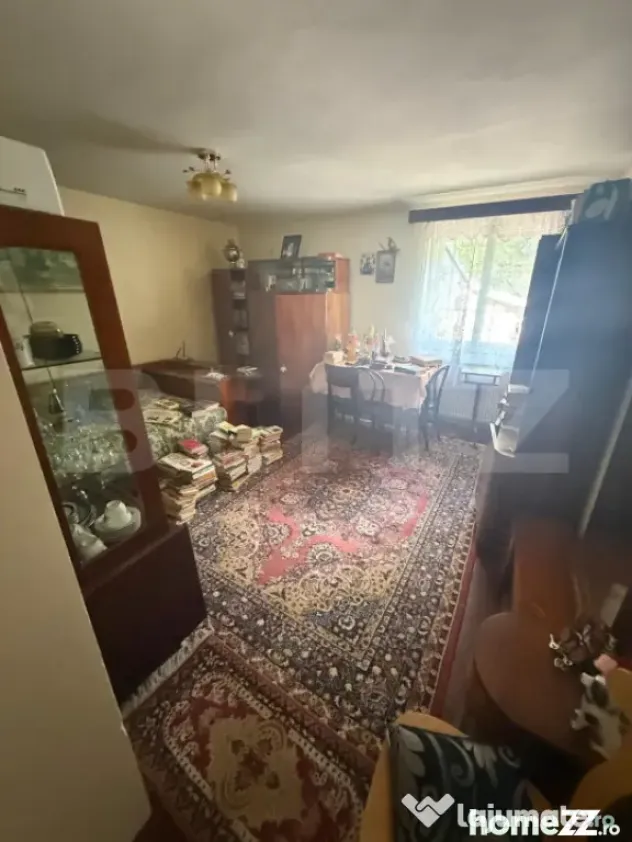 Casa cu etaj, 160 mp utili, 1352 mp teren, zona Burdujeni - Suceava (Suceava)