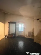 Casă cu 3 camere de vânzare în zona centrala comison 0... 