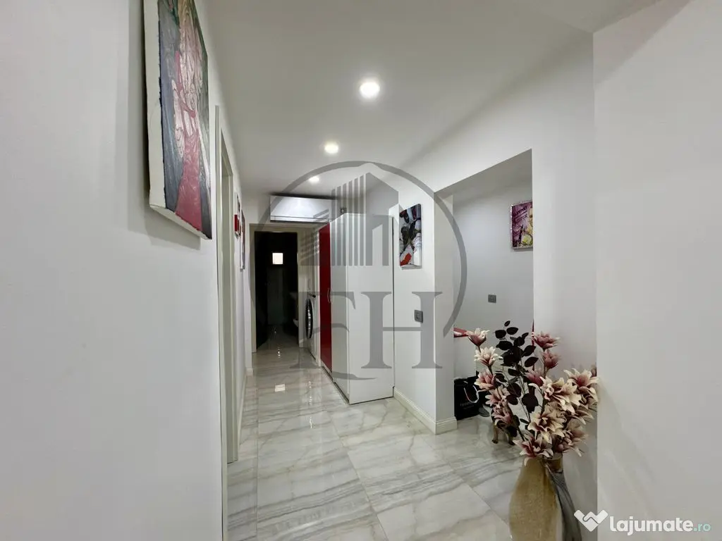 Apartament 4 camere de vanzare Agigea, Constanta