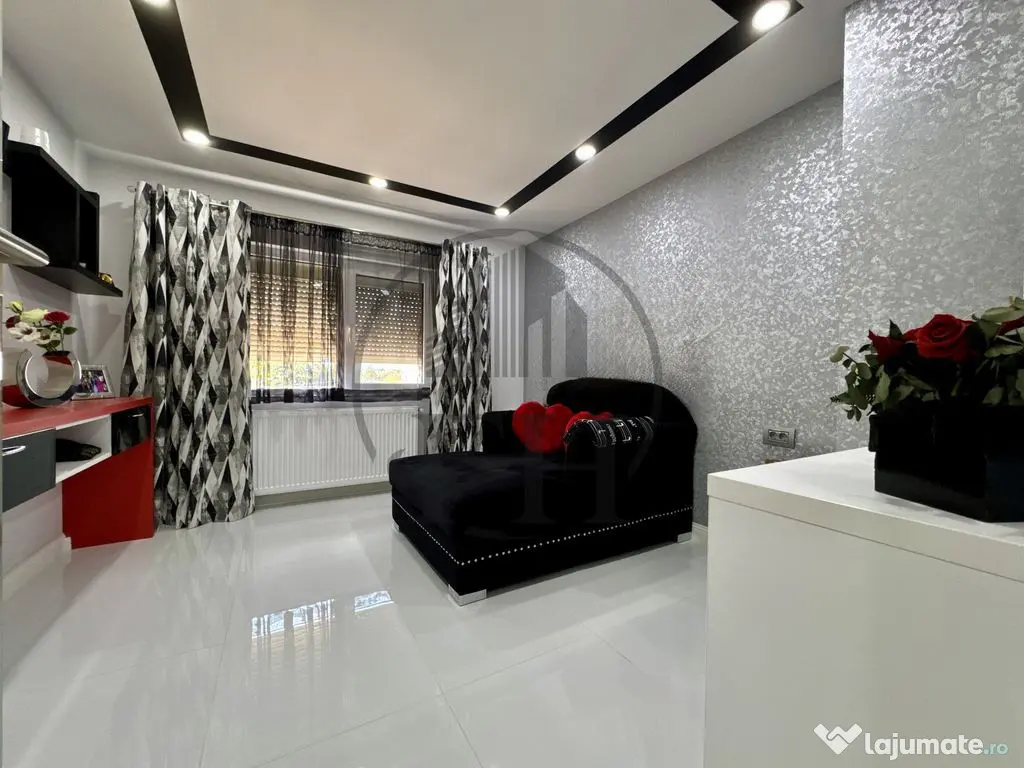 Apartament 4 camere de vanzare Agigea, Constanta