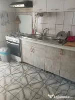 Apartament cu 4 Camere Decomandate Parter - Zona Burdujeni