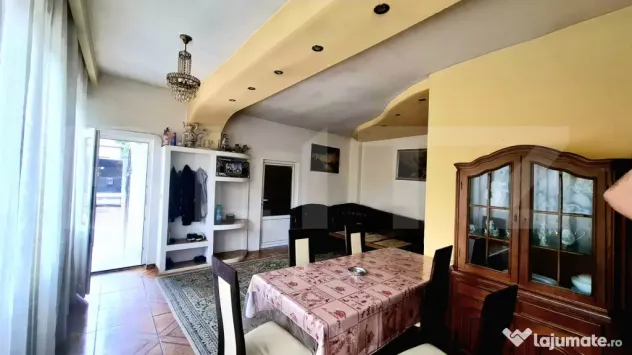 Casa individuala, 110 mp utili, 600mp teren, situata in Damb