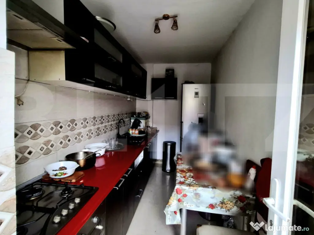 Casa individuala, 110 mp utili, 600mp teren, situata in Damb