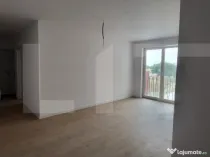 Apartamaent 3 camere+ loc parcare subterana zona MEHALA