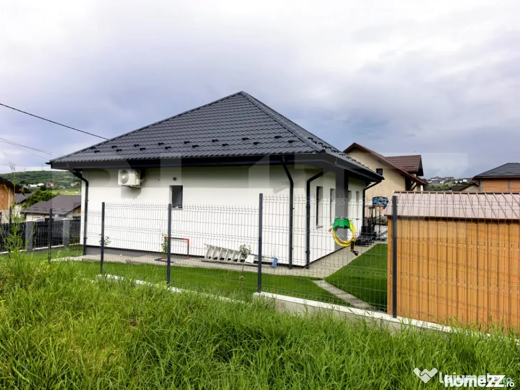 Casa plan parter in Cornesti - Miroslava