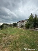 Casa etaj, 140 mp utili, 4800 mp teren, Adâncata