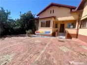 Casa 4 camere in Ploiesti, zona ultracentrala