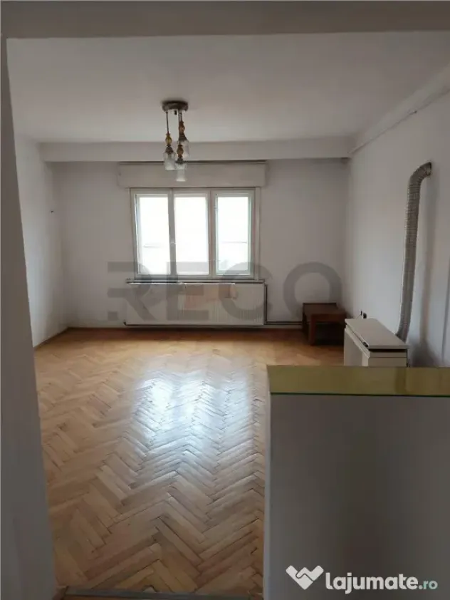 RECO CASA CU ETAJ IN MARGHITA