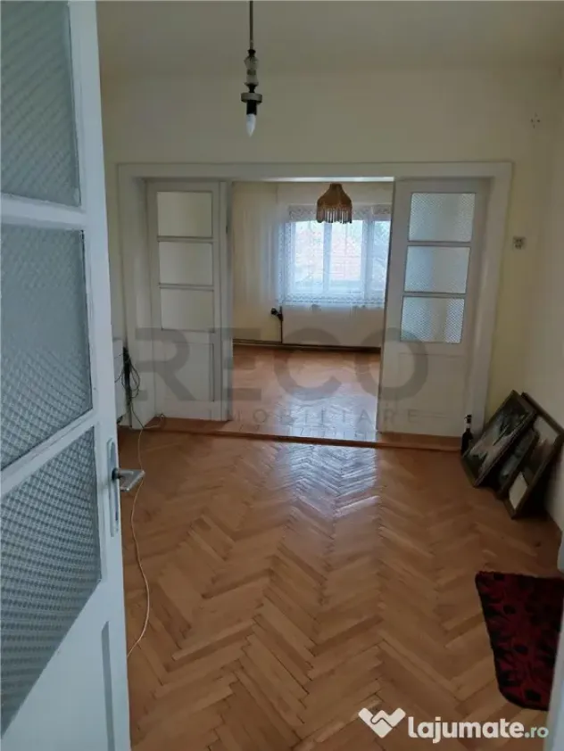 RECO CASA CU ETAJ IN MARGHITA