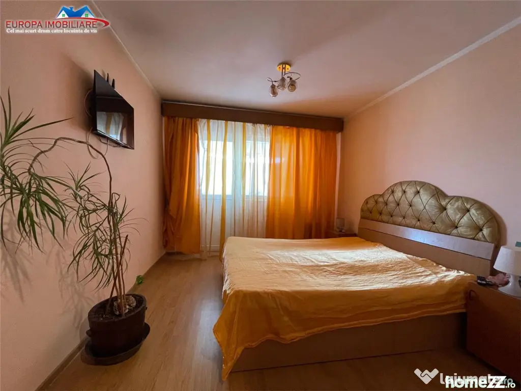 Apartament 3 camere de zona centrala Tulcea - Tulcea (Tulcea)