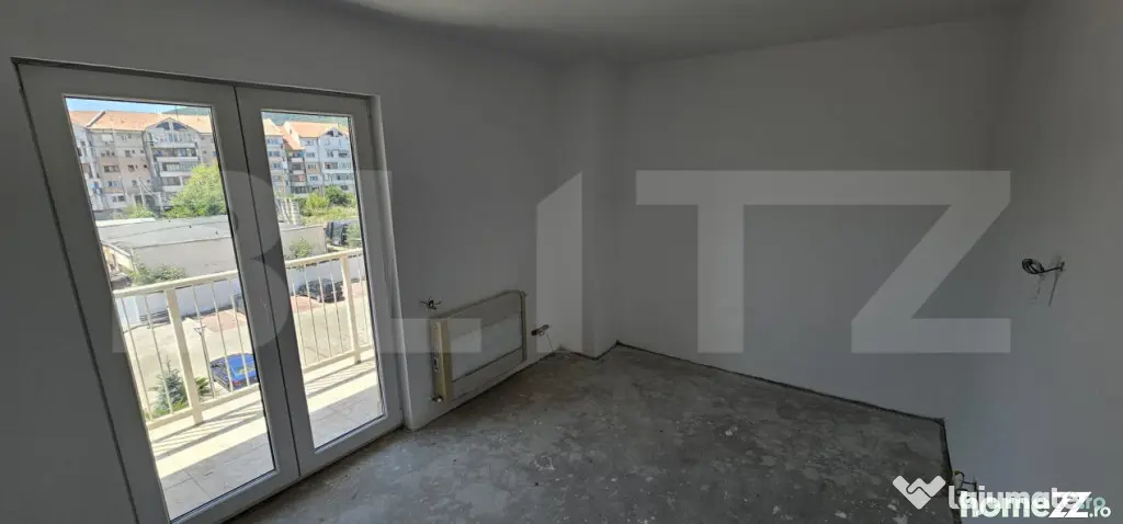 Apartament 3 camere – semifinisat, cu terasă de 20 mp – - Deva (Hunedoara)