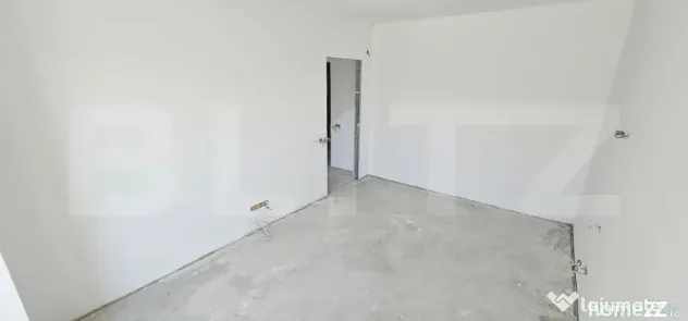 Apartament 3 camere – semifinisat, cu terasă de 20 mp – - Deva (Hunedoara)