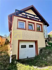 Casa P M, loc. Faraoani, jud. Bacau 