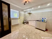 Casa P M, loc. Faraoani, jud. Bacau 
