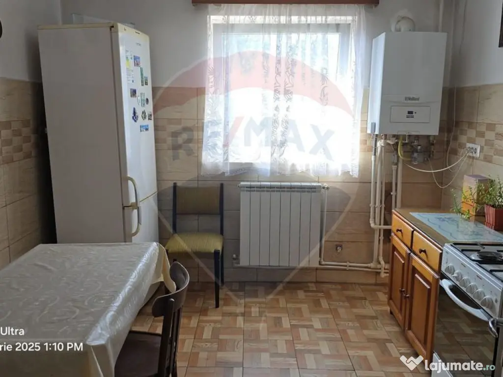 Apartament 4 camere de inchiriat in Radauti