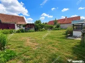Casa cu 4 camere si 1650 mp teren la doar 30 km distanta de 