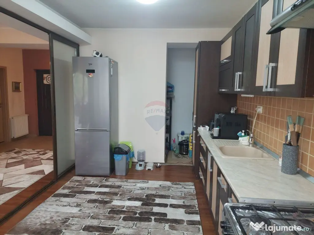 Casă cu 5 camere, 500 mp teren, Domnești, Ilfov