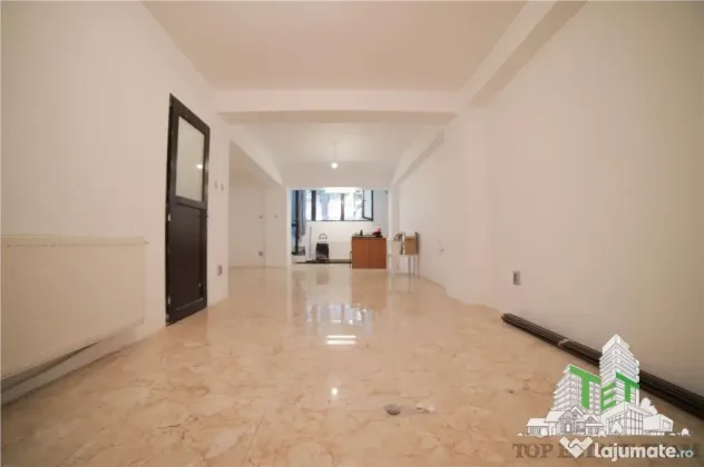 Apartament 2 camere si curte de 37 mp, aproape de Scoala 179